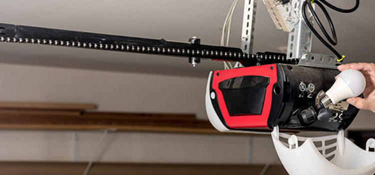 automatic garage door opener repair in San Carlos Park