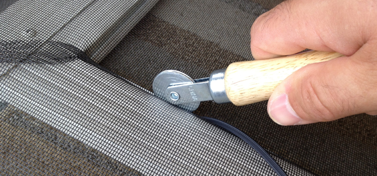 metal screen door repair in San Carlos Park